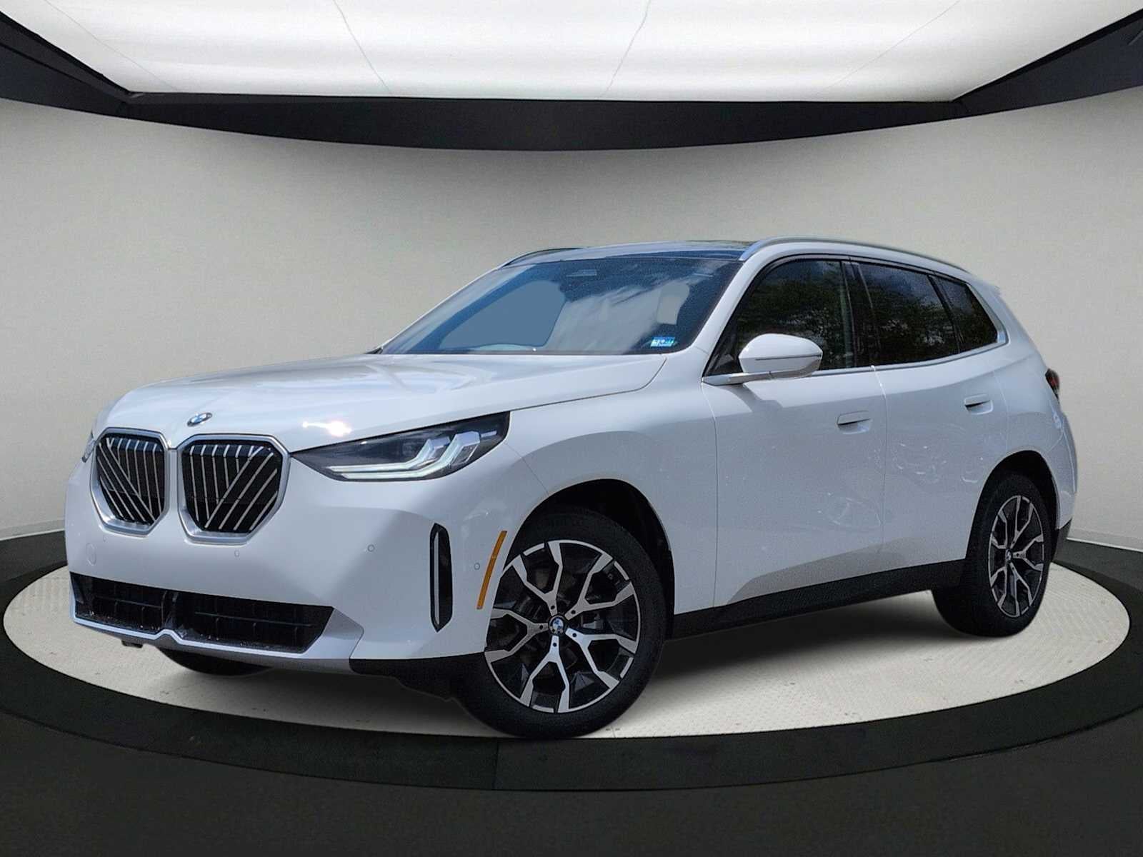 2026 BMW X3 30 XDRIVE's photo