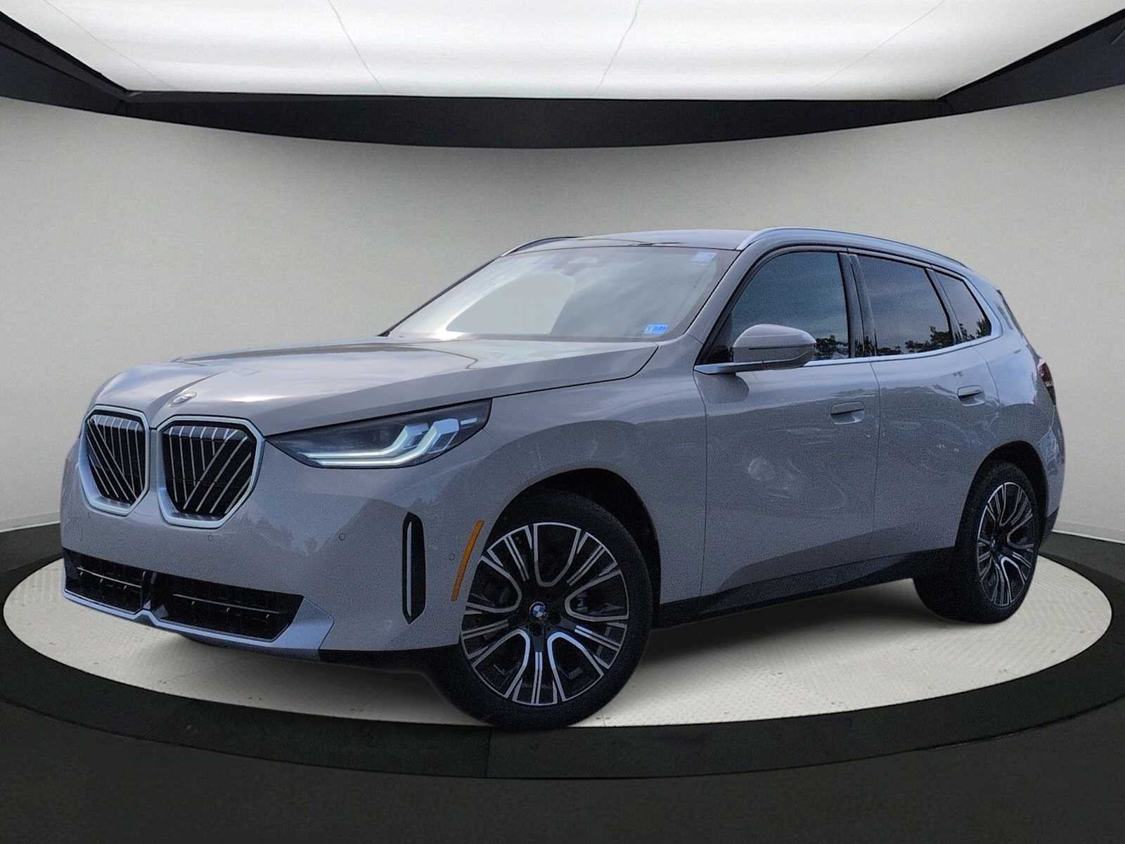 2026 BMW X3 30 XDRIVE's photo