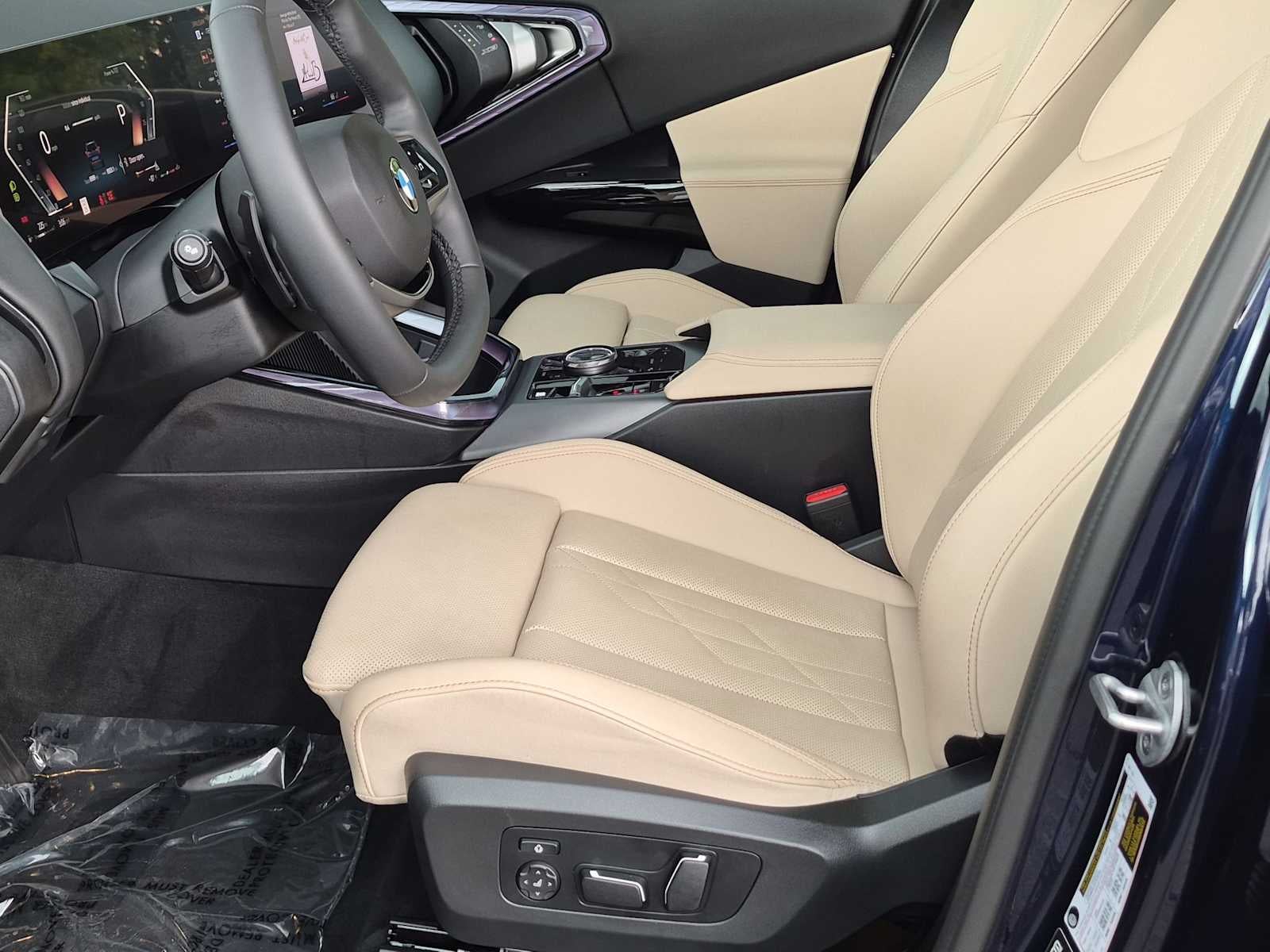 2026 BMW X3 30 - Photo 17