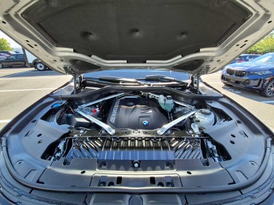 2027 BMW X5 40 xDrive