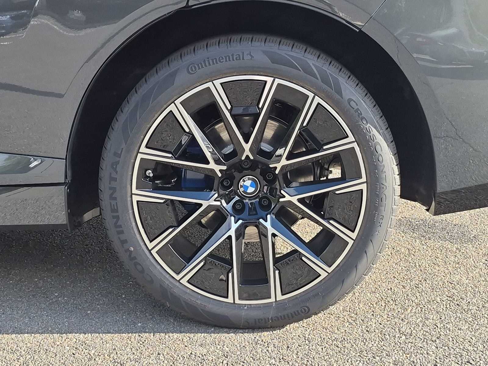 2027 BMW X5 40 xDrive