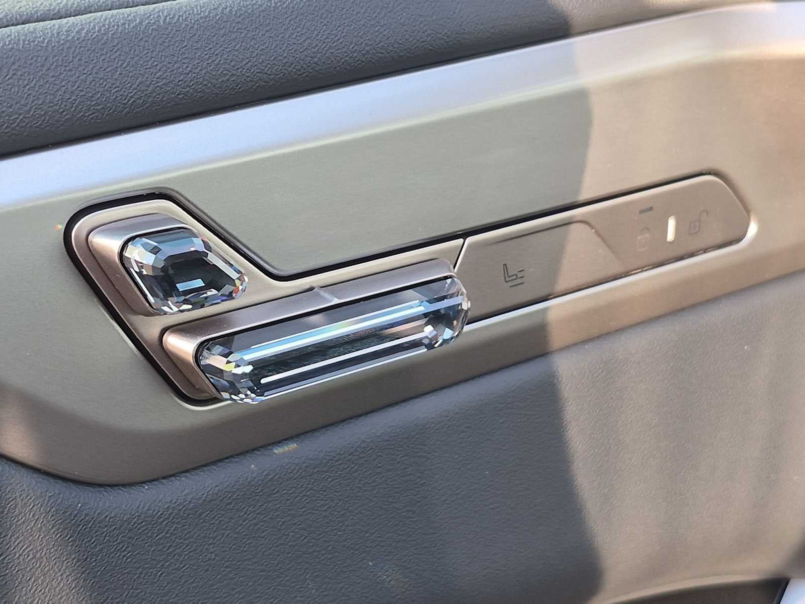2027 BMW X5 40 xDrive