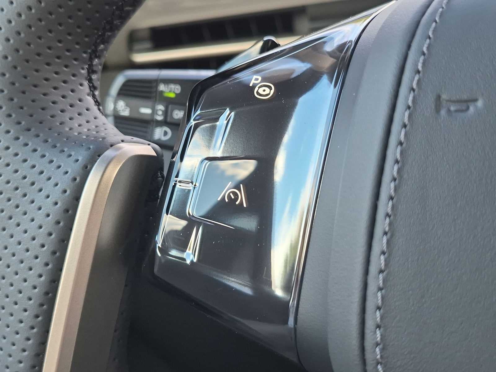 2027 BMW X5 40 xDrive