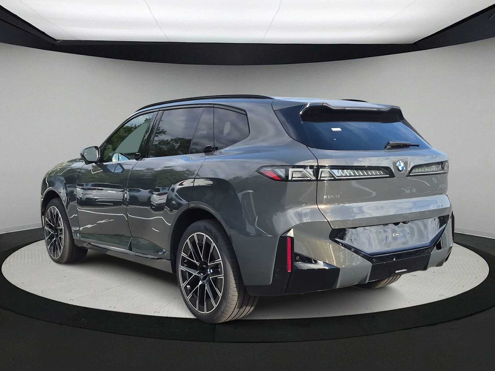 2027 BMW X5 40 xDrive
