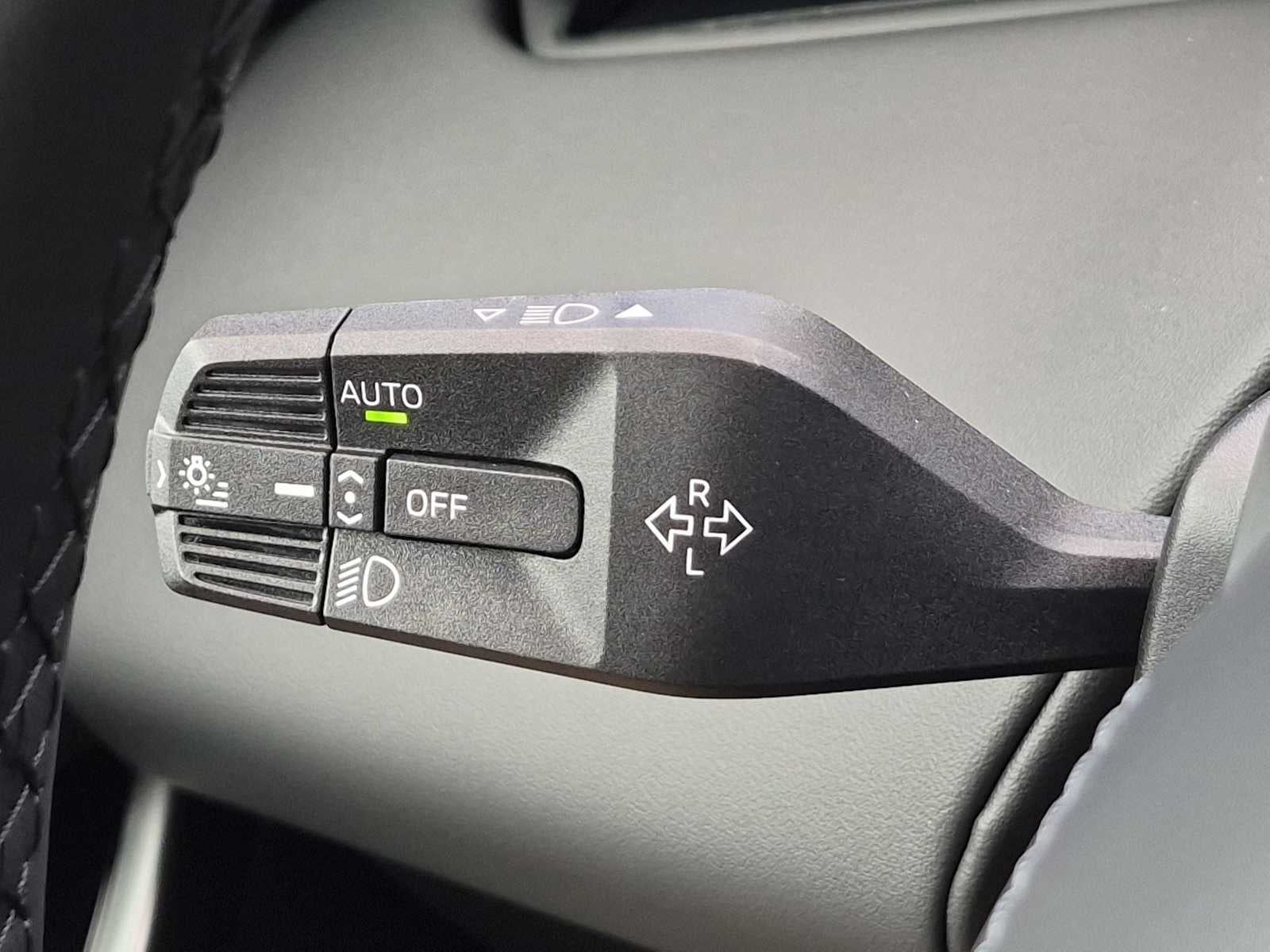 2027 BMW X5 40 xDrive