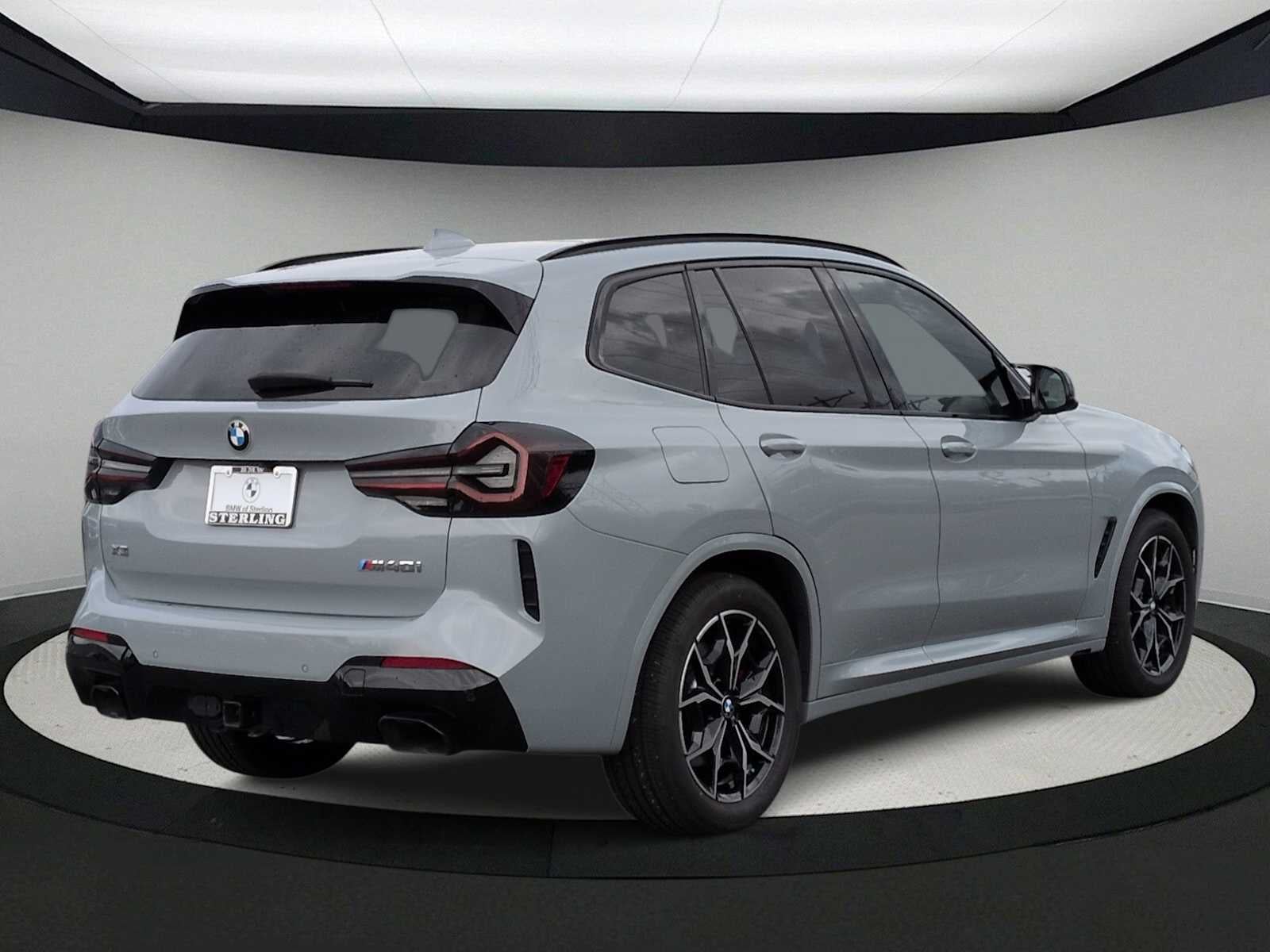 2022 BMW X3 M40i