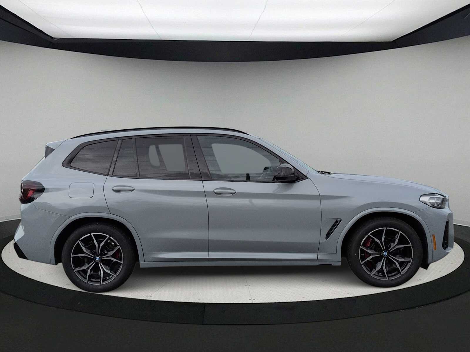 2022 BMW X3 M40i