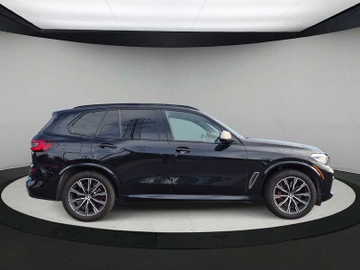 2022 BMW X5 M50i