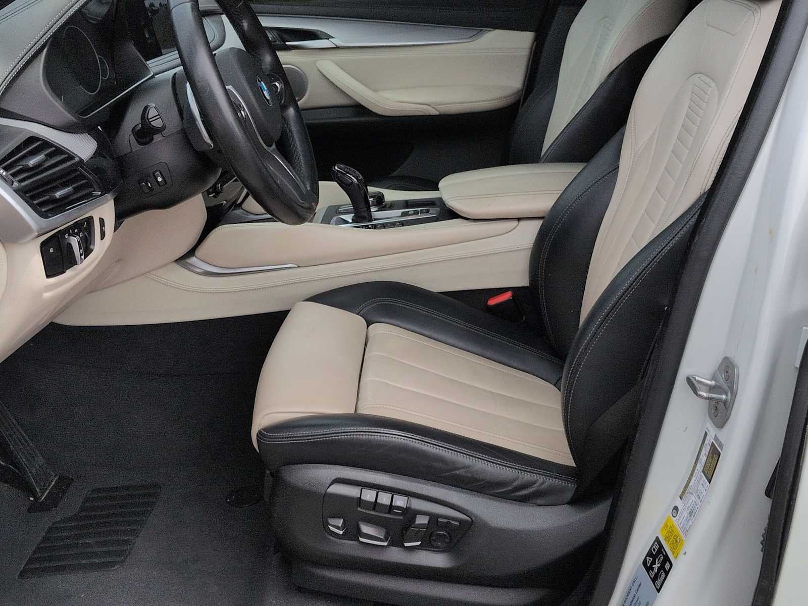 2019 BMW X6 xDrive50i