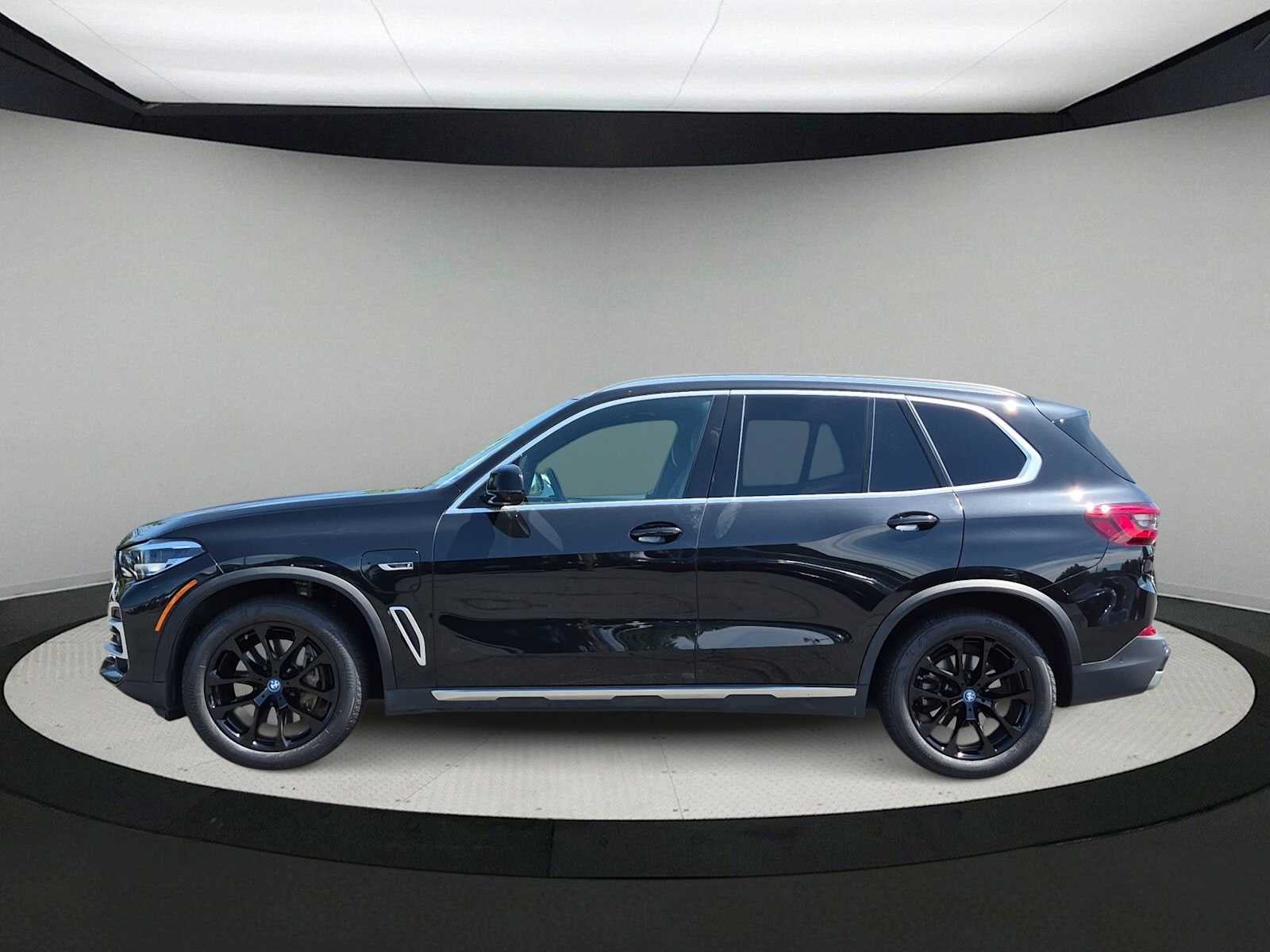 2023 BMW X5 xDrive45e