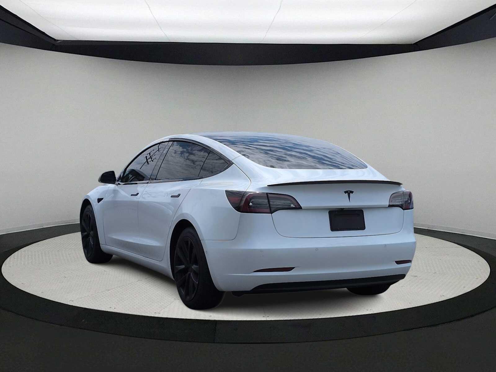 2019 Tesla Model 3 Standard Range Plus