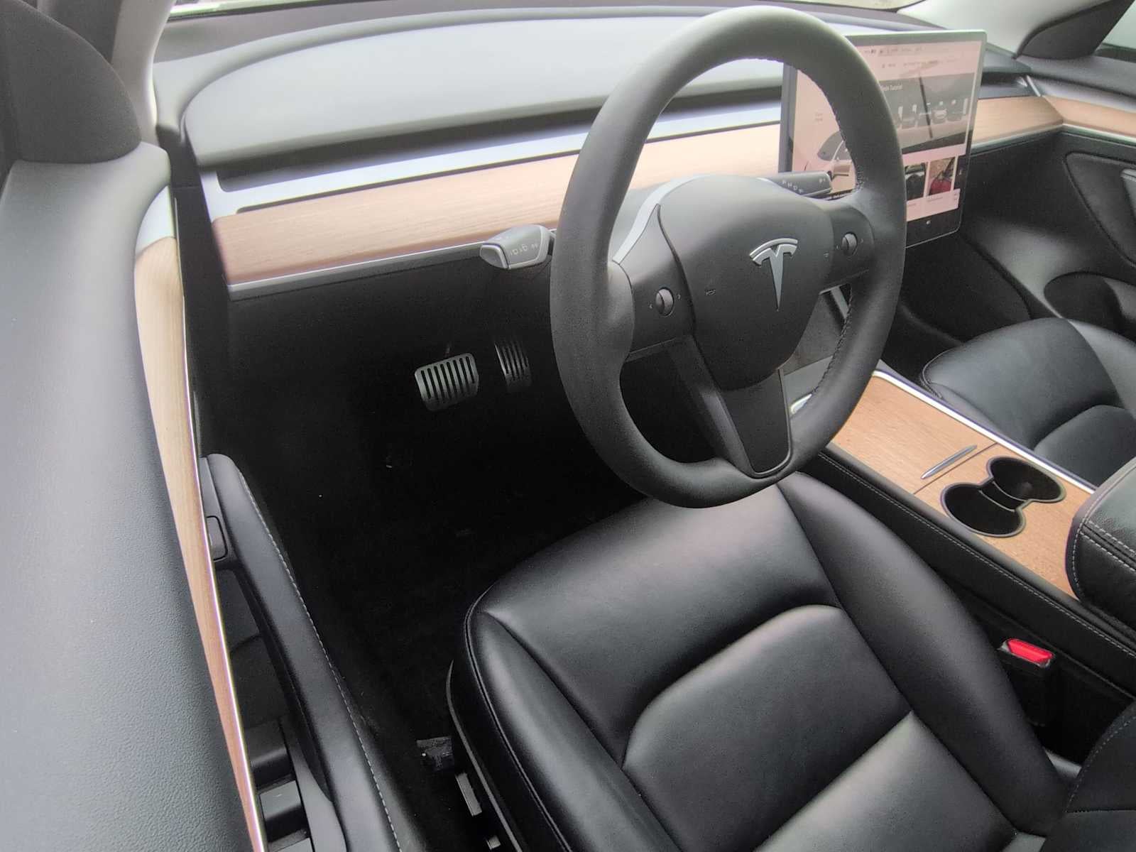 2023 Tesla Model 3 RWD