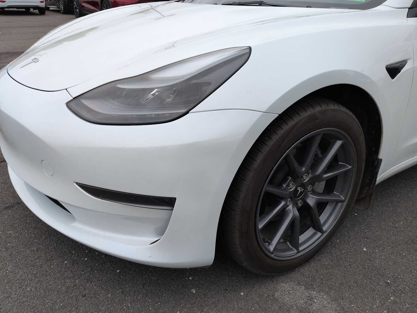 2023 Tesla Model 3 RWD