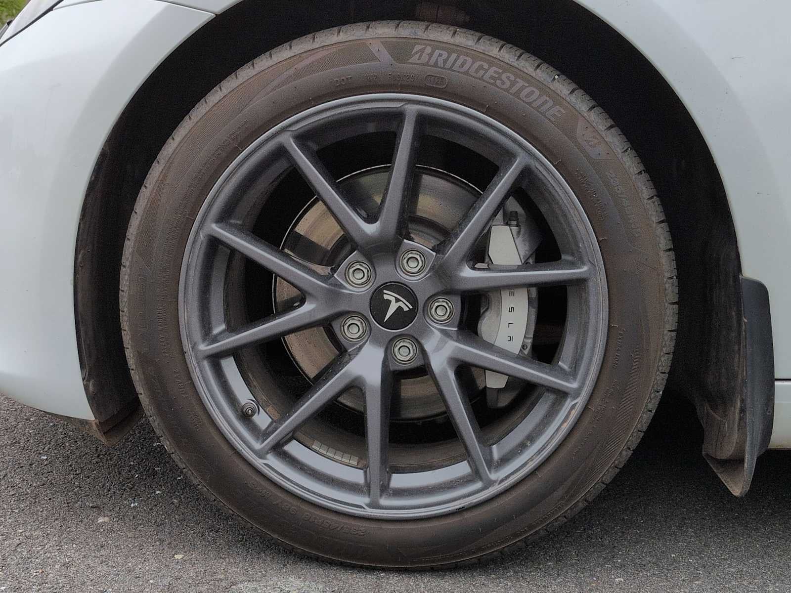 2023 Tesla Model 3 RWD