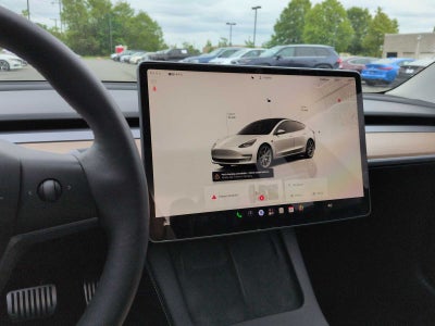 2023 Tesla Model 3 RWD