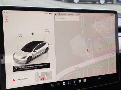2023 Tesla Model 3 RWD