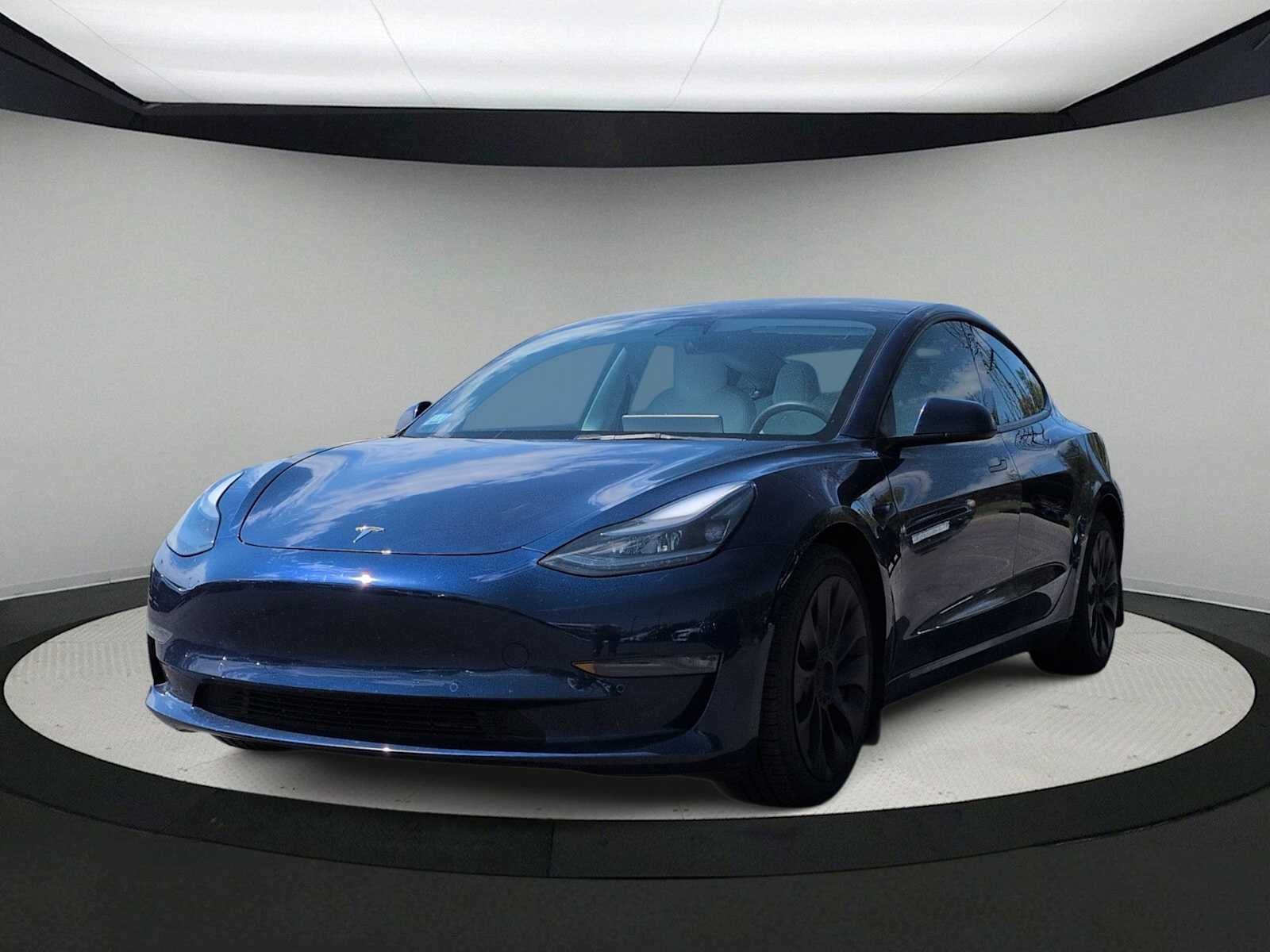 2022 Tesla Model 3 Long Range