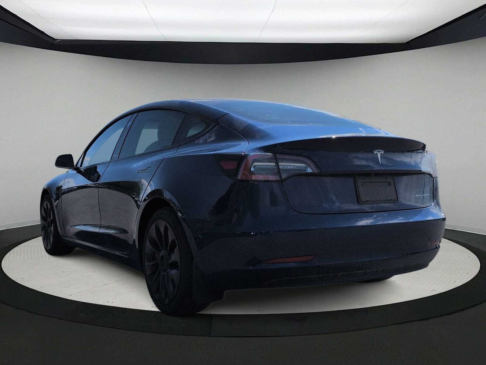 2022 Tesla Model 3 Long Range