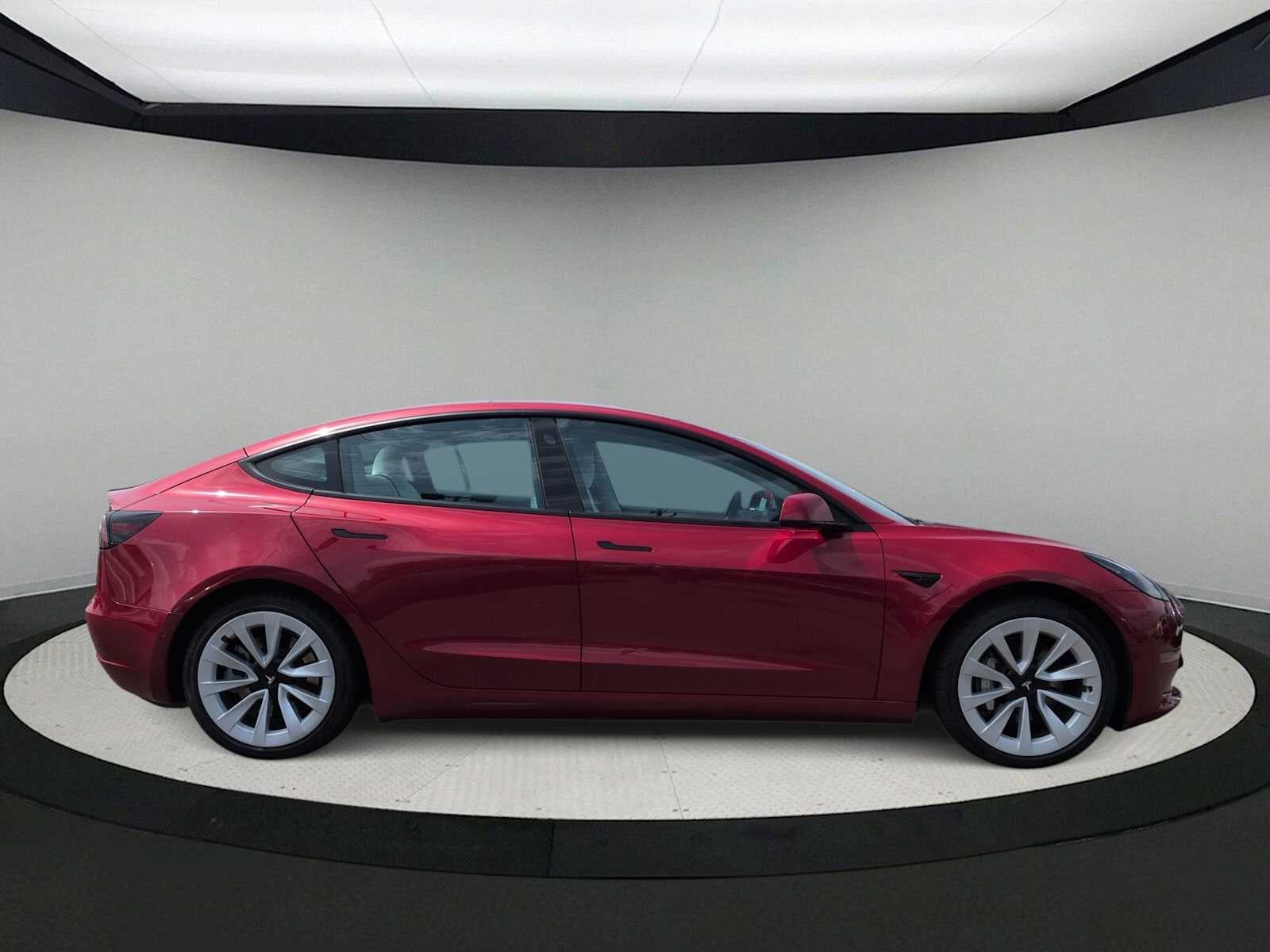 2021 Tesla Model 3 Long Range