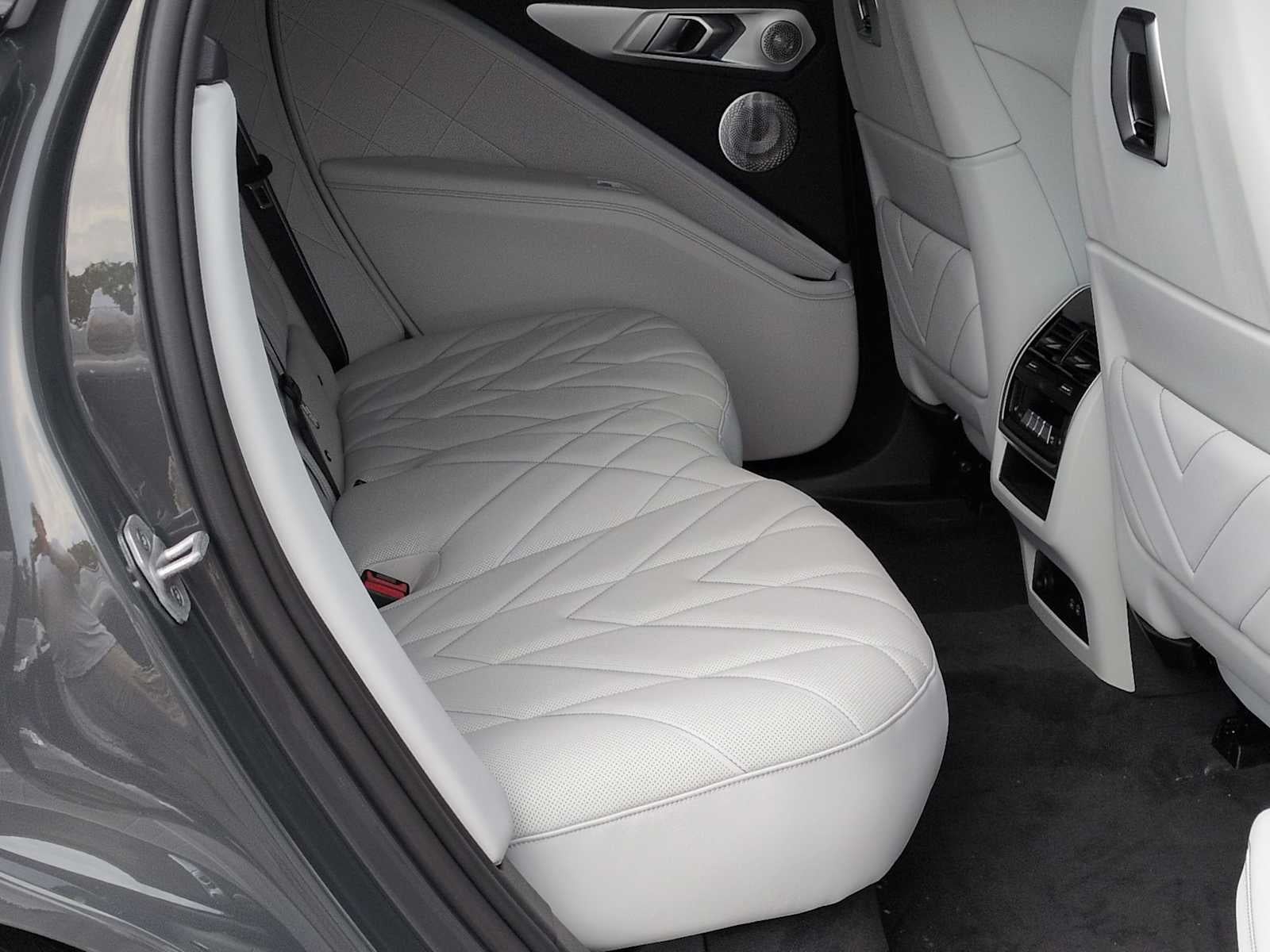 2026 BMW XM Label