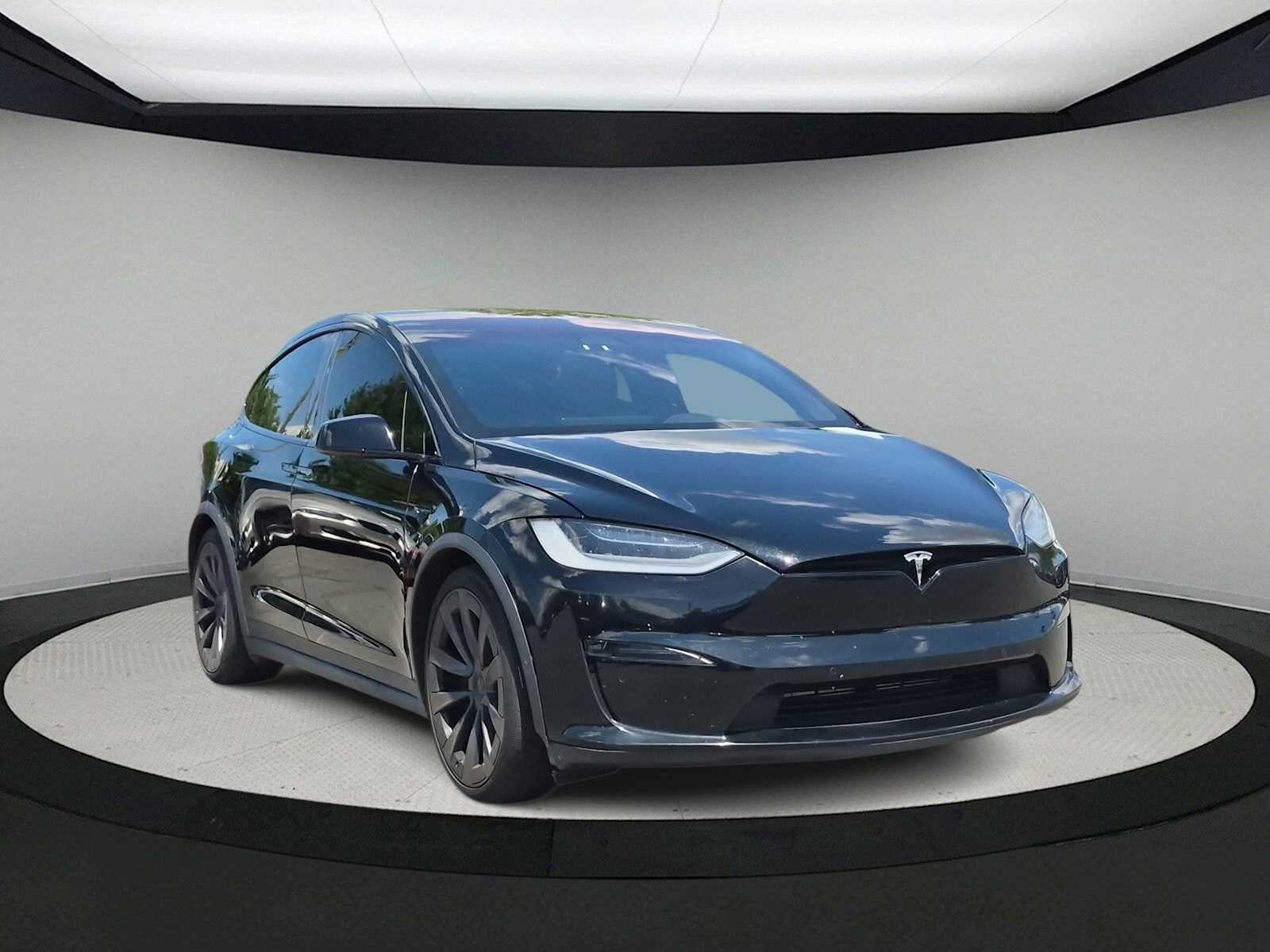 2022 Tesla Model X Plaid
