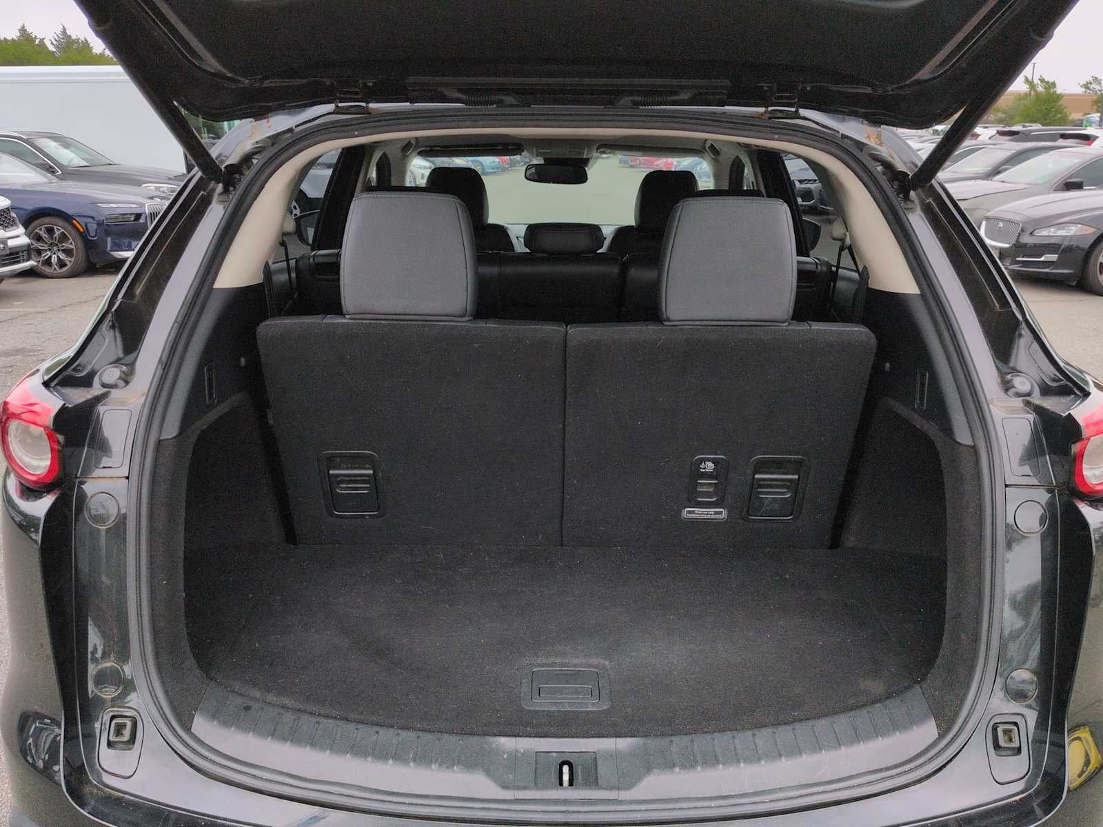 2018 Mazda Mazda CX-9 Touring