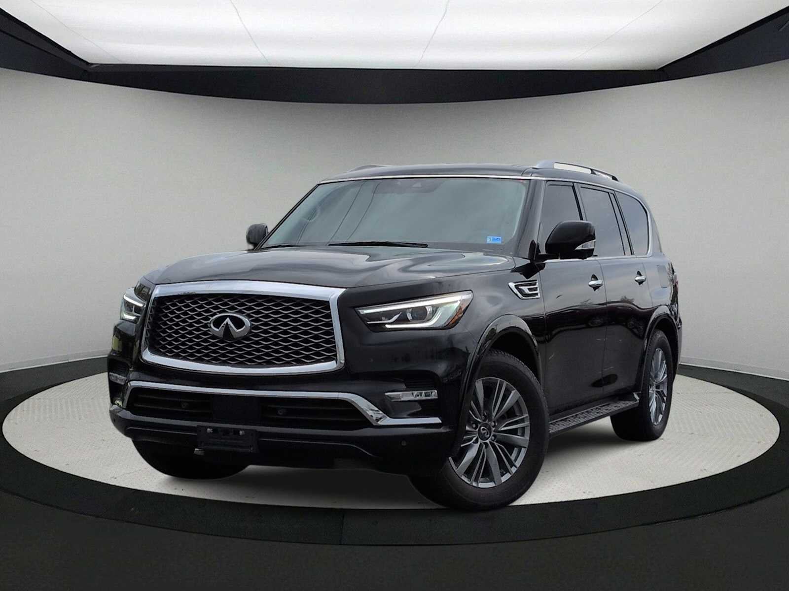 2022 INFINITI QX80 LUXE