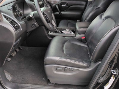 2022 INFINITI QX80 LUXE