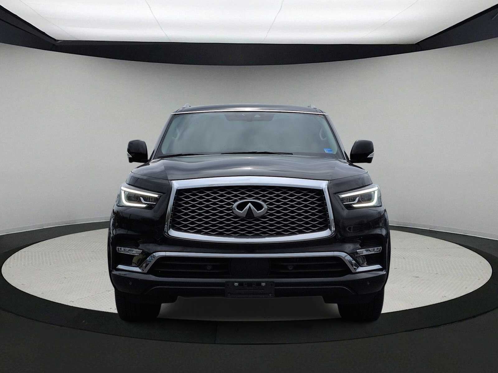2022 INFINITI QX80 LUXE