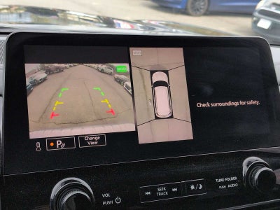 2022 INFINITI QX80 LUXE