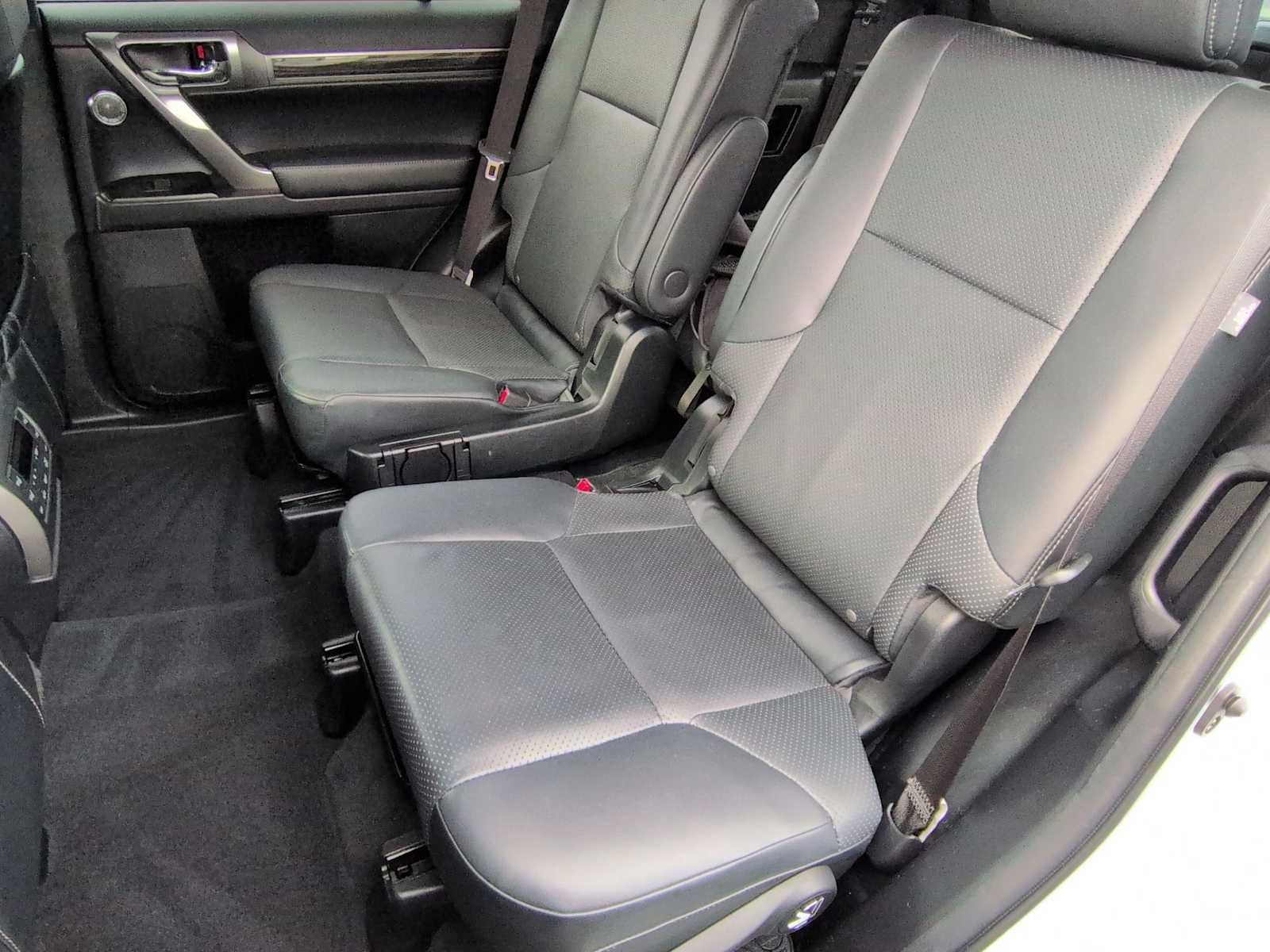 2023 Lexus GX Luxury