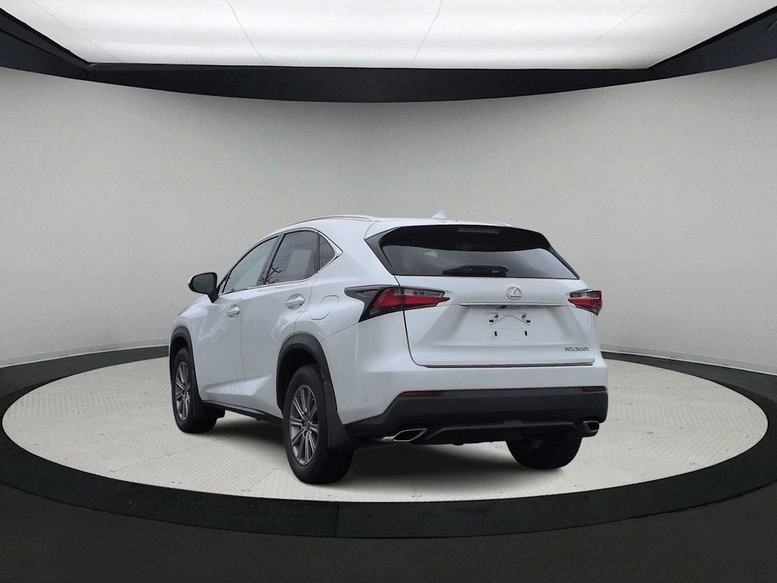 2016 Lexus NX 200t FWD 4dr