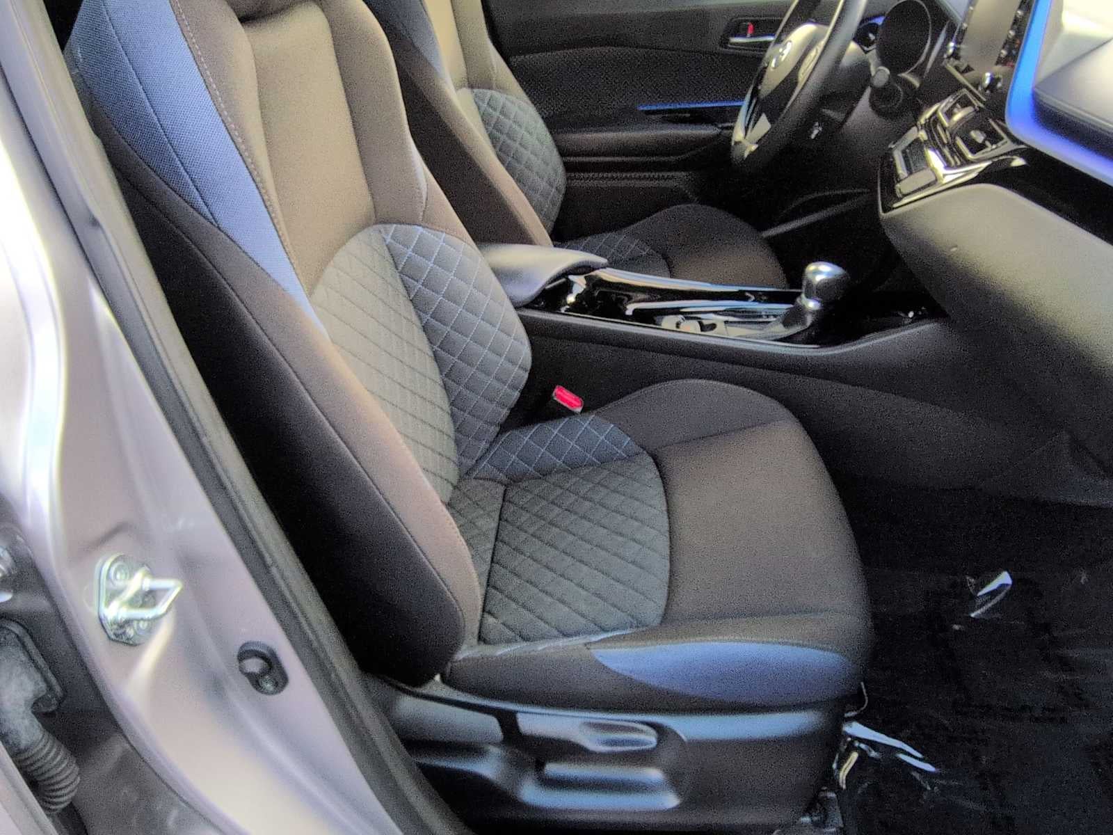 2020 Toyota C-HR XLE