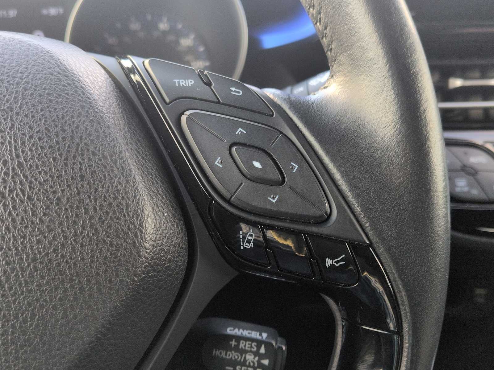 2020 Toyota C-HR XLE