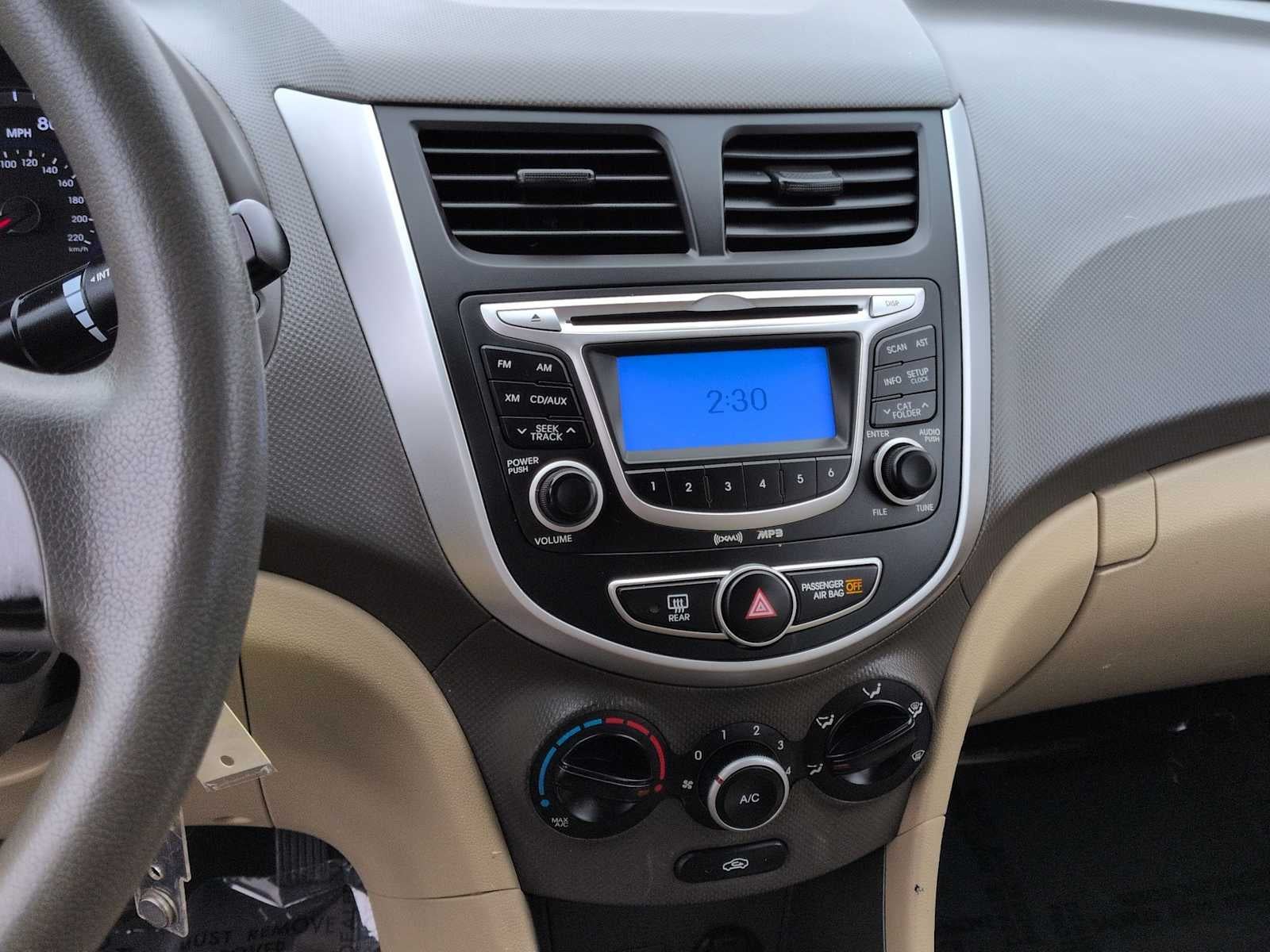 2013 Hyundai Accent GLS