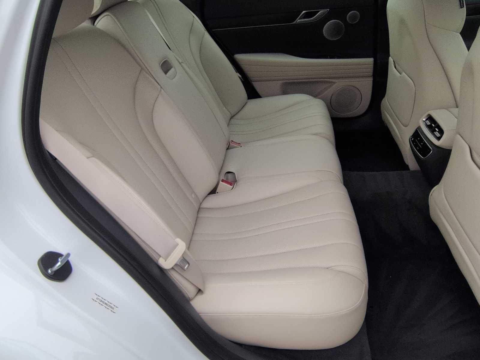 2022 Genesis G80 2.5T