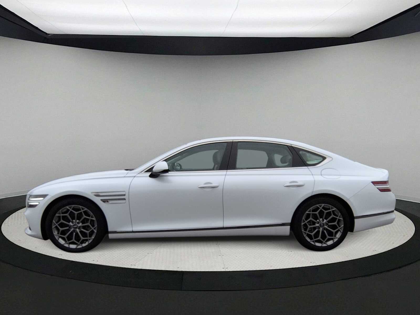 2022 Genesis G80 2.5T