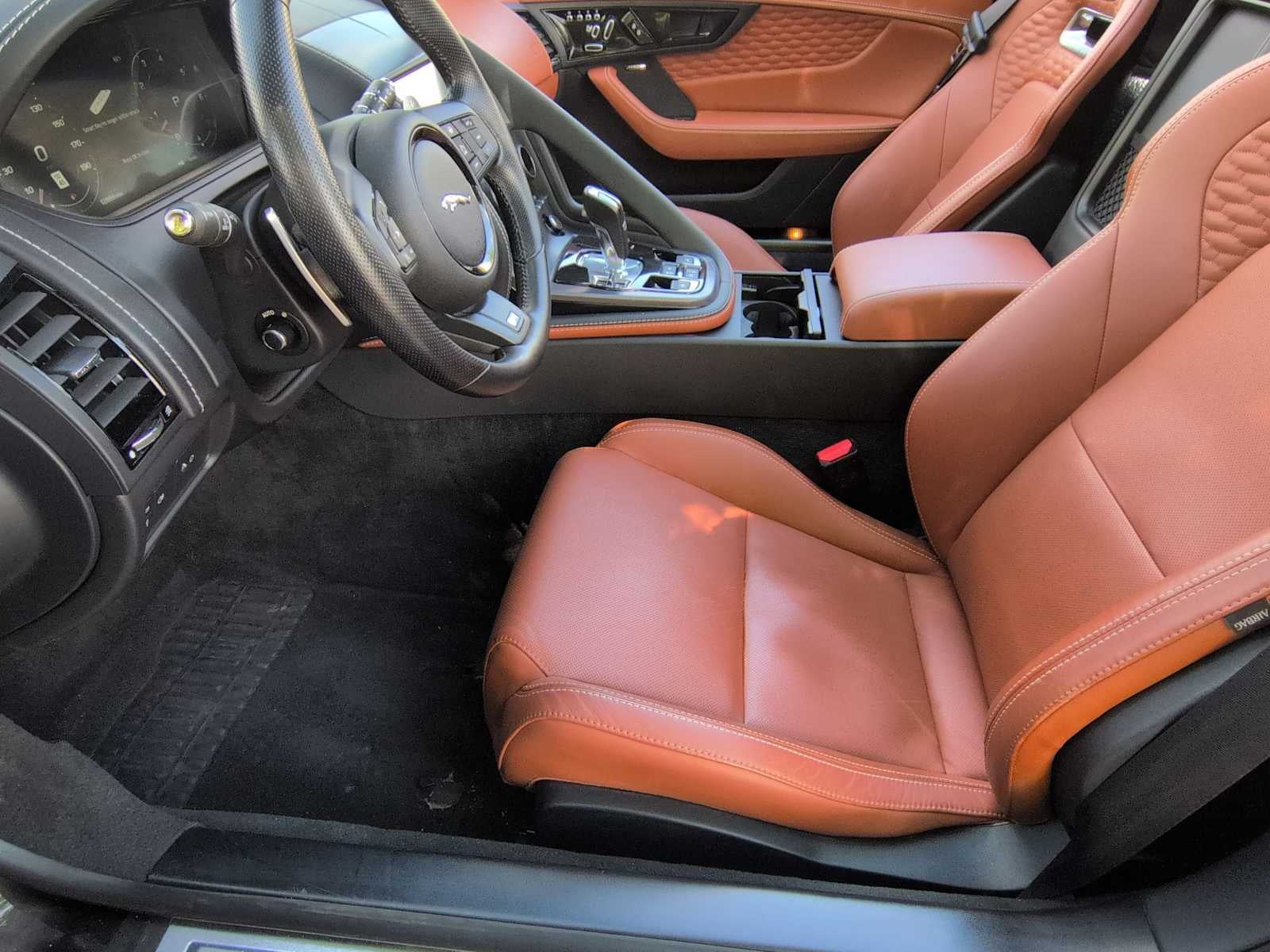 2021 Jaguar F-TYPE R