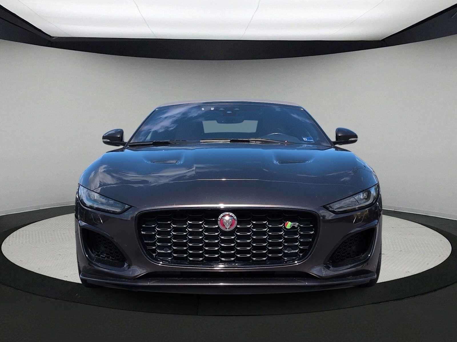 2021 Jaguar F-TYPE R