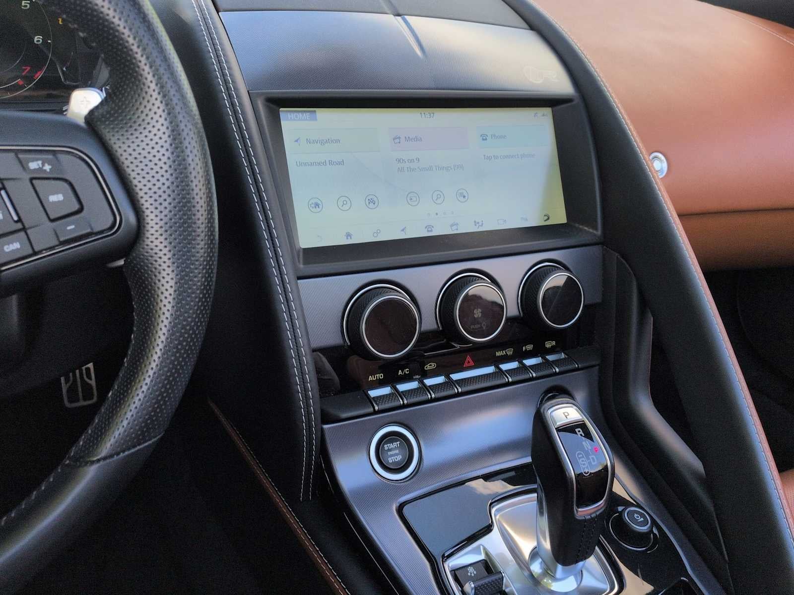 2021 Jaguar F-TYPE R