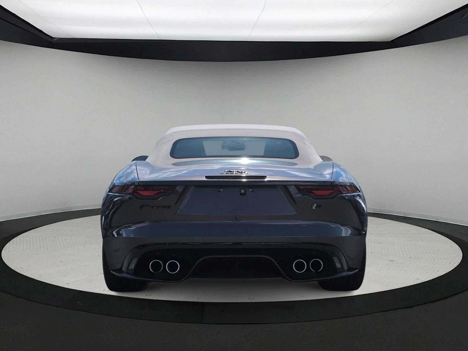 2021 Jaguar F-TYPE R