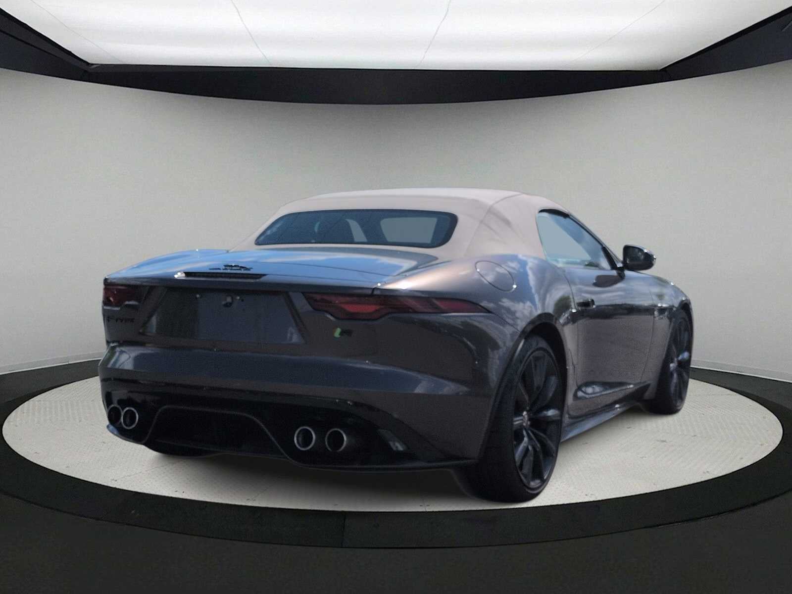 2021 Jaguar F-TYPE R