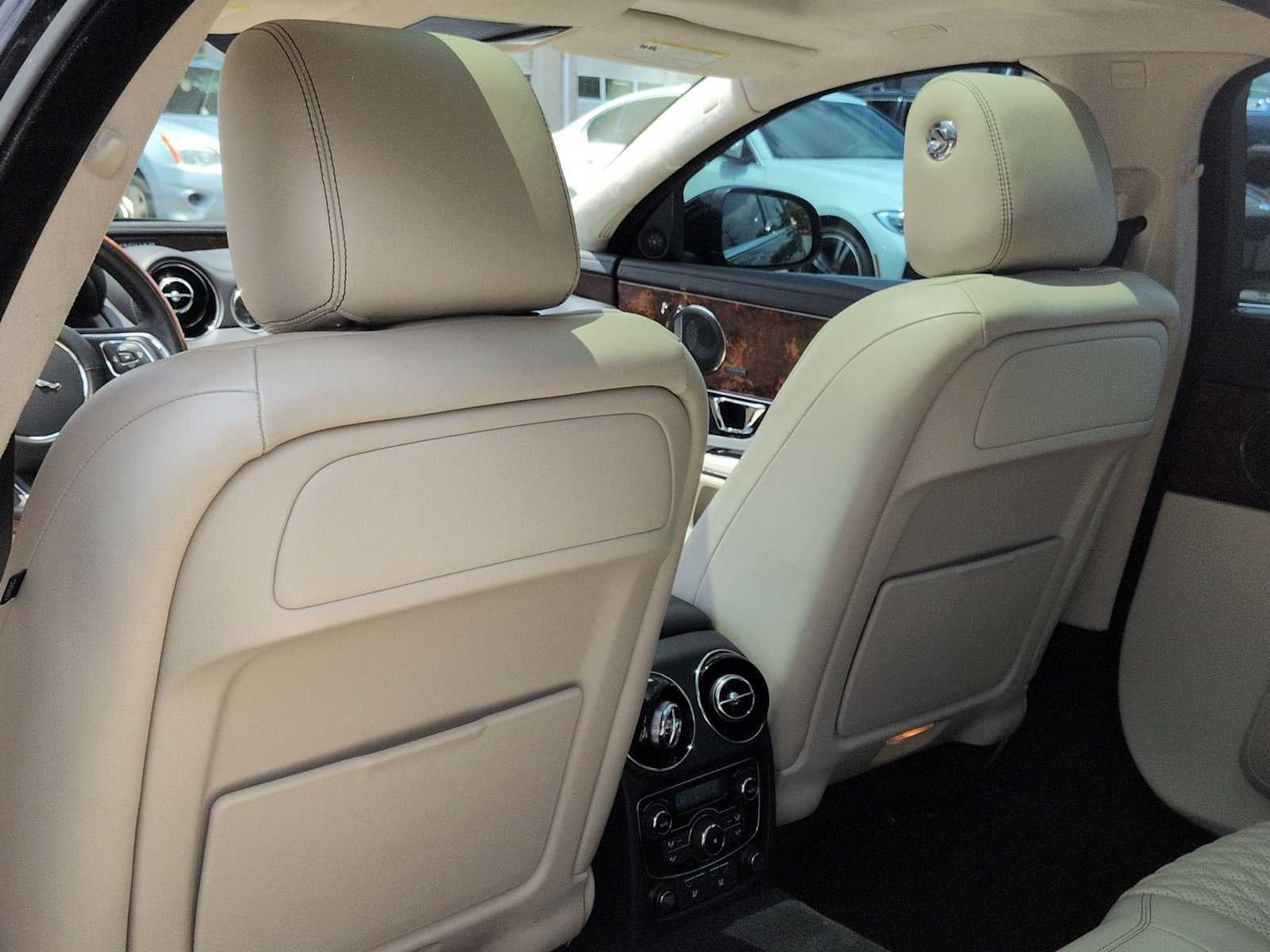 2019 Jaguar XJ XJ50 V6