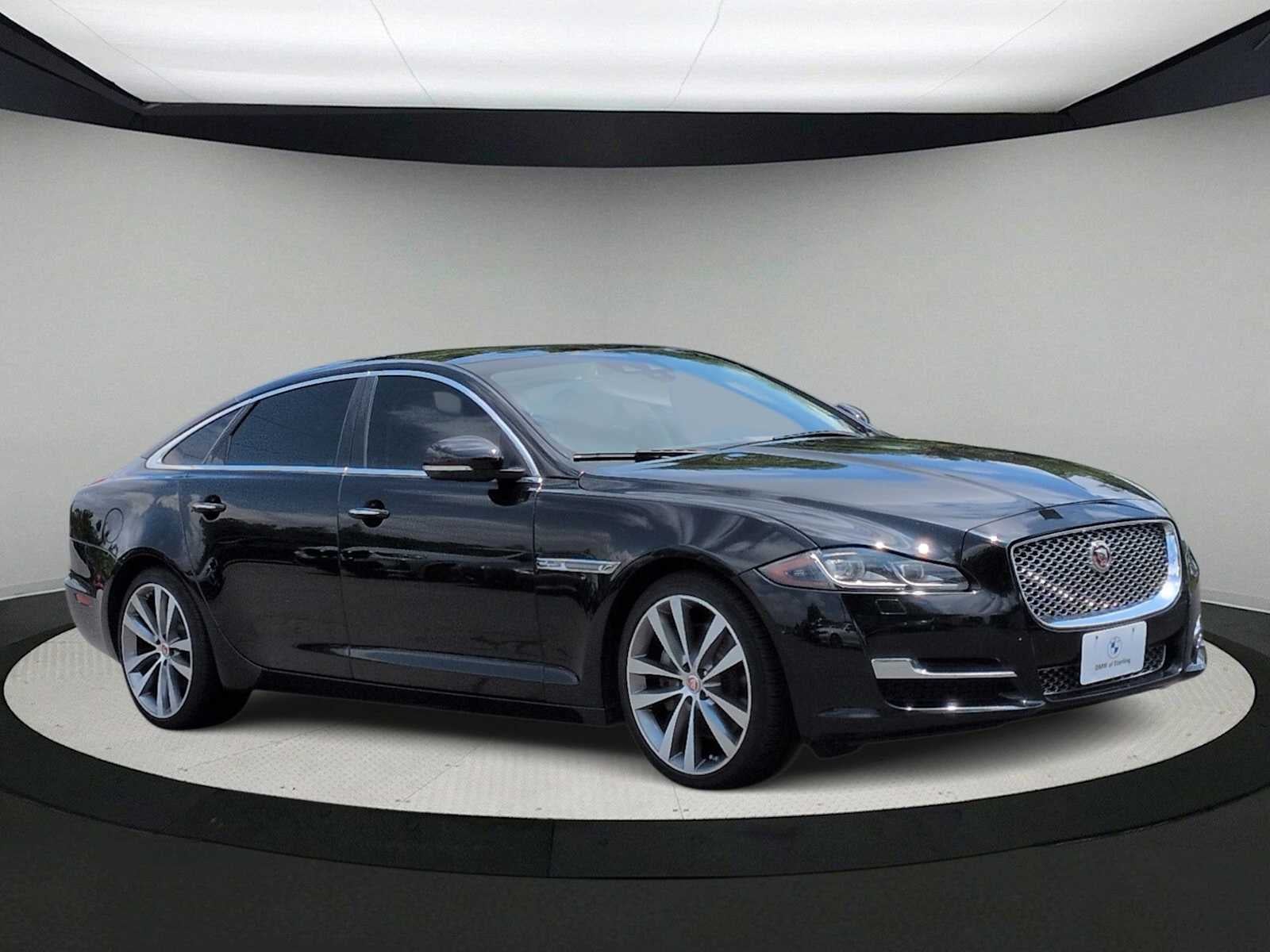 2019 Jaguar XJ XJ50 V6