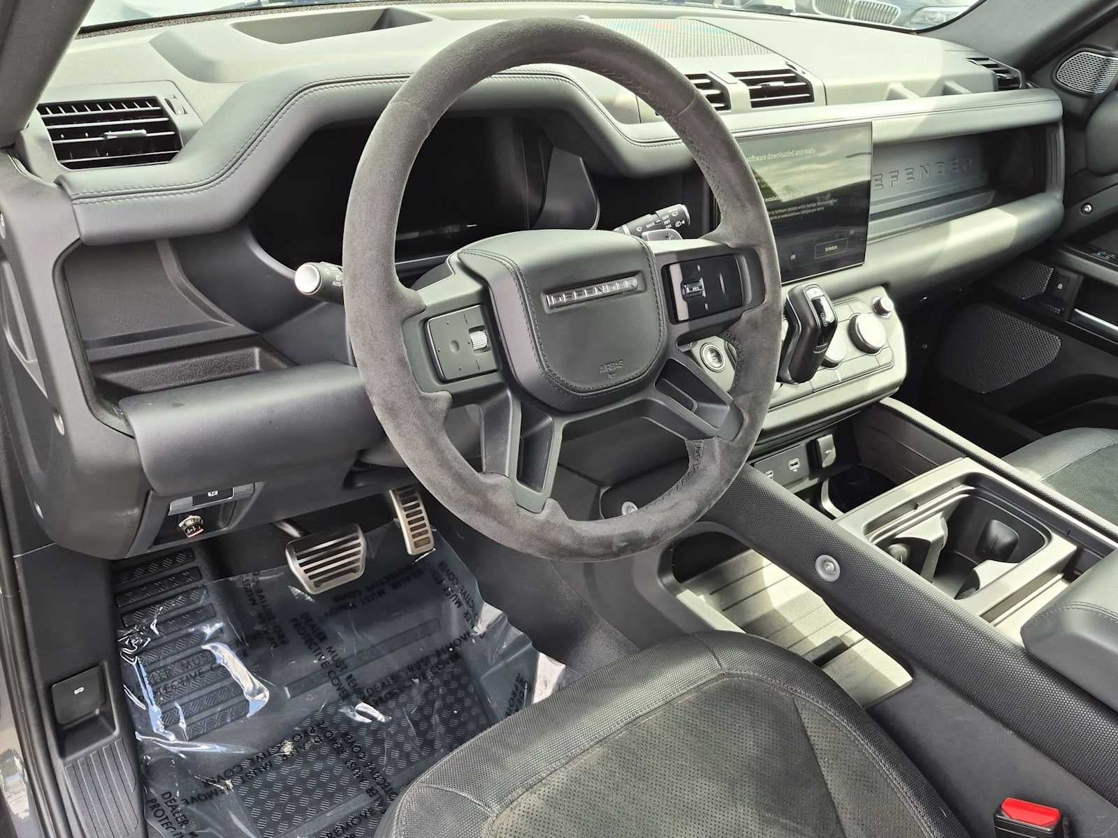 2024 Land Rover Defender Carpathian Edition