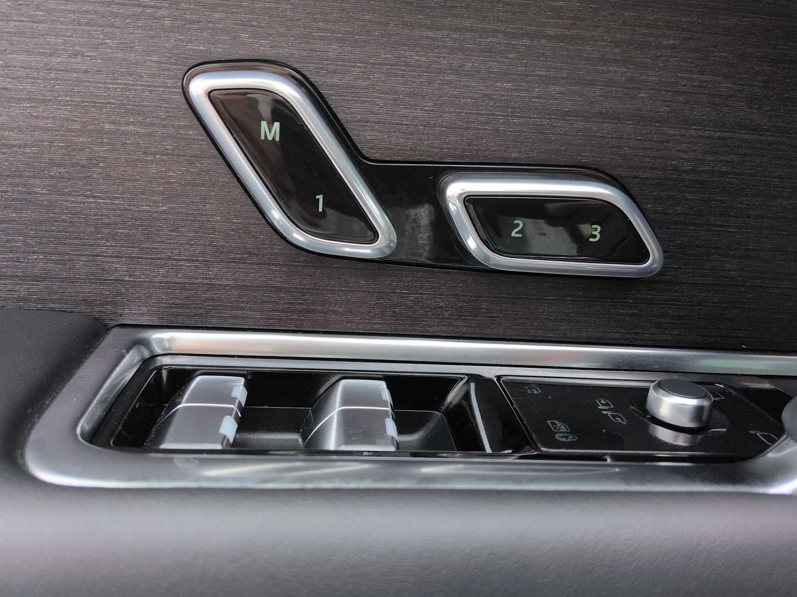 2024 Land Rover Range Rover SE