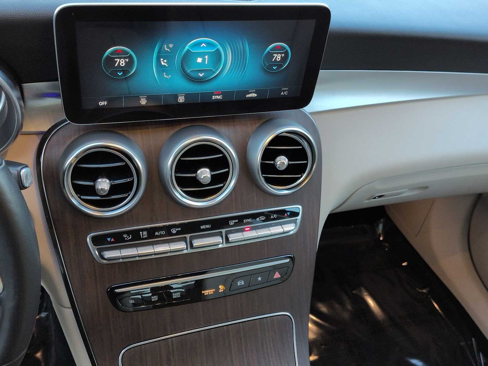 2022 Mercedes-Benz GLC GLC 300