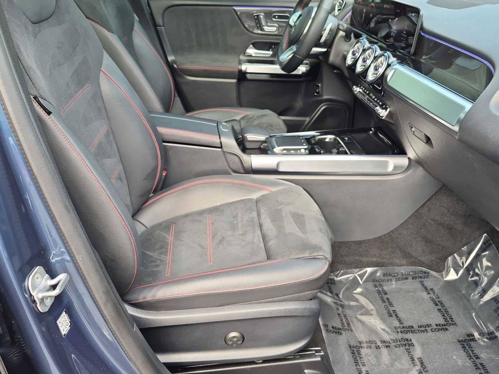 2023 Mercedes-Benz GLB 250 GLB 250
