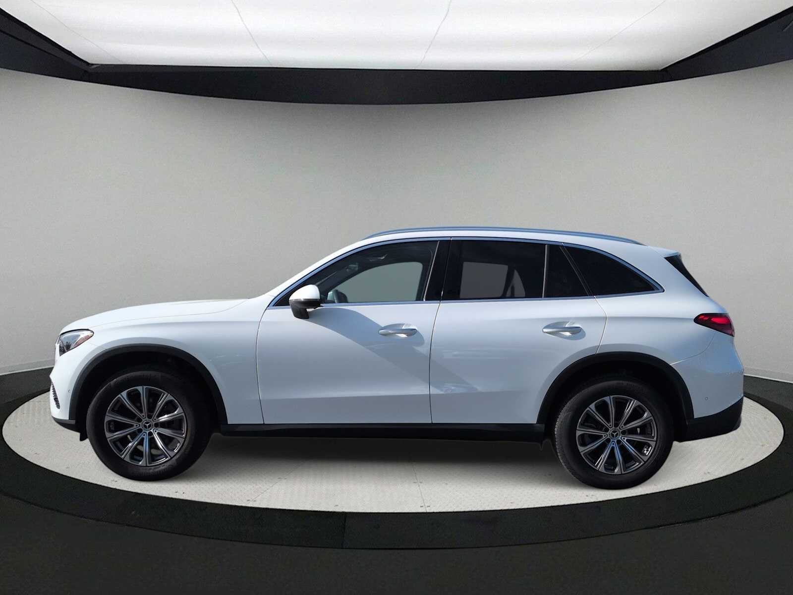 2023 Mercedes-Benz GLC 300 GLC 300