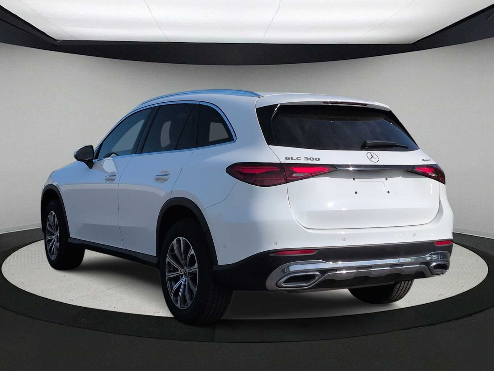2023 Mercedes-Benz GLC 300 GLC 300